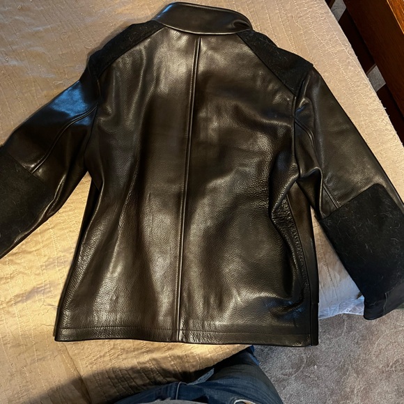 Cole Haan brown pebbled leather coat. Style 53GR7030. - Picture 4 of 5